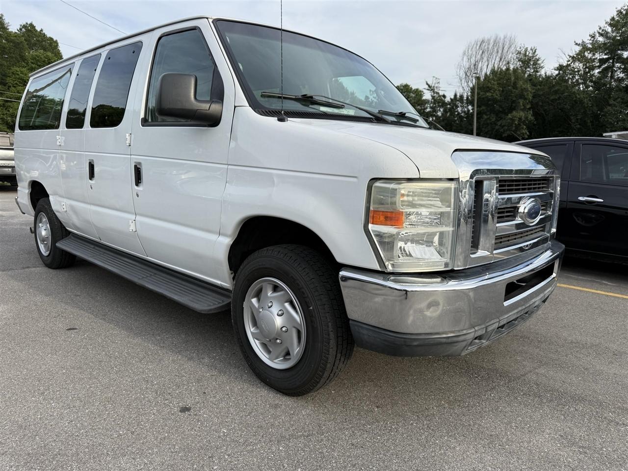 ford e-series econoline wagon 2013 1FBNE3BL6DDA76602 image ford e-series econoline wagon 2013 1FBNE3BL6DDA76602 image